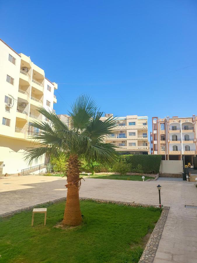 Apartments Seapearl Near The Sea Redsealine Хургада Екстериор снимка